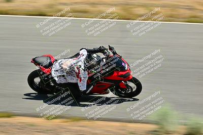 media/May-31-2025-Classic Track Day (Sat) [[da23ab3028]]/Group A/Session 4 (Turns 4 and 6)/